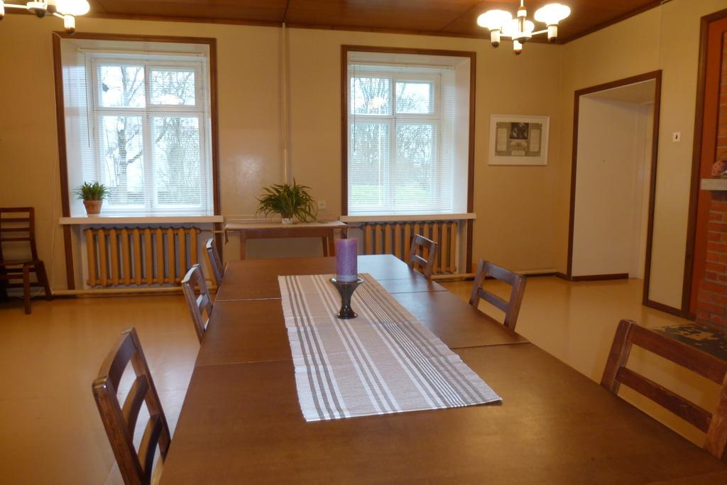 Kihelkonna Pastorate Guesthouse Eksteriør billede