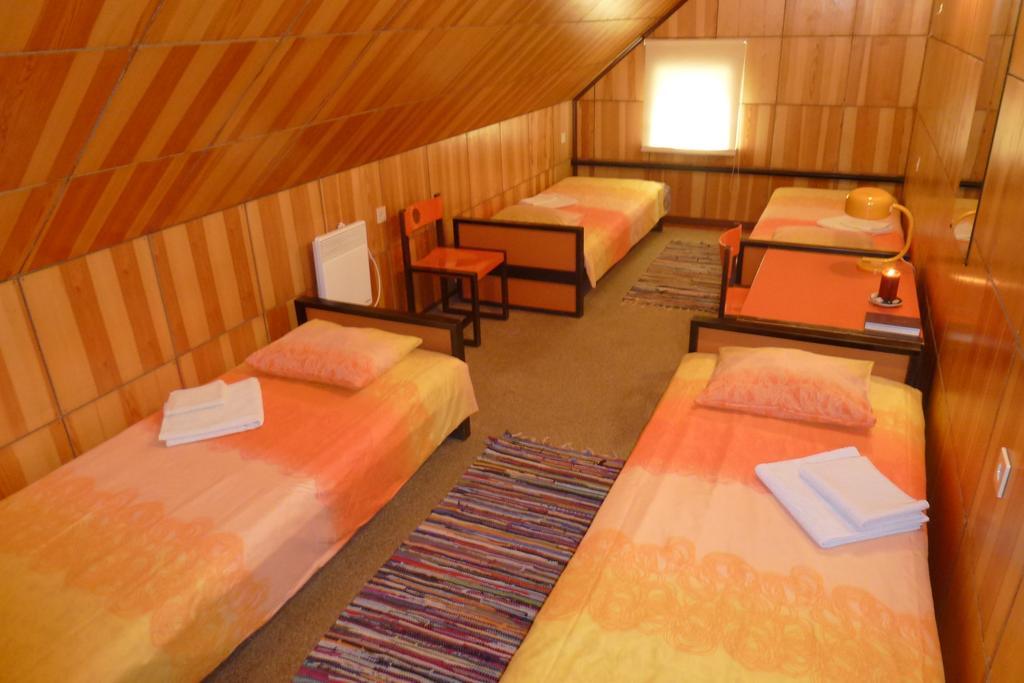 Kihelkonna Pastorate Guesthouse Værelse billede